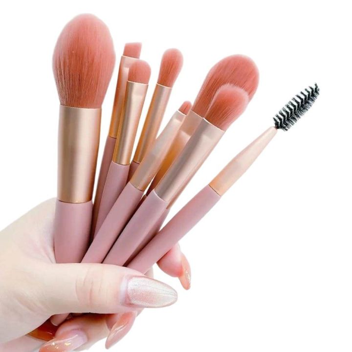 Makeup brush