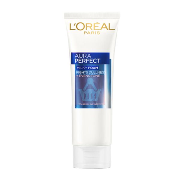 L’Oréal Aura Perfect Fights Dullness & Evens Tone Milky Foaming Facewash – 100ml